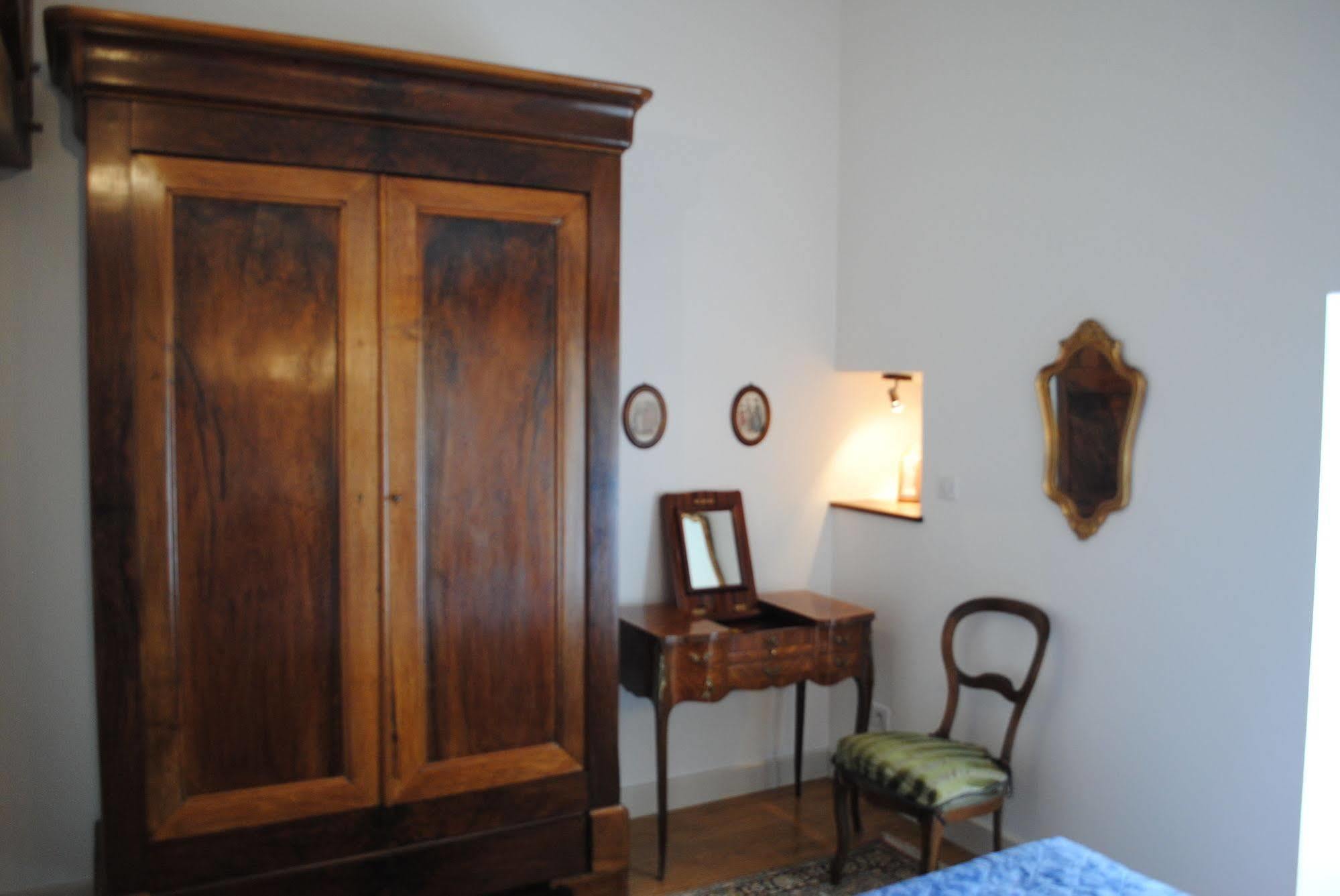 Bed and Breakfast La Promenade En Champagne Mussy-sur-Seine Esterno foto