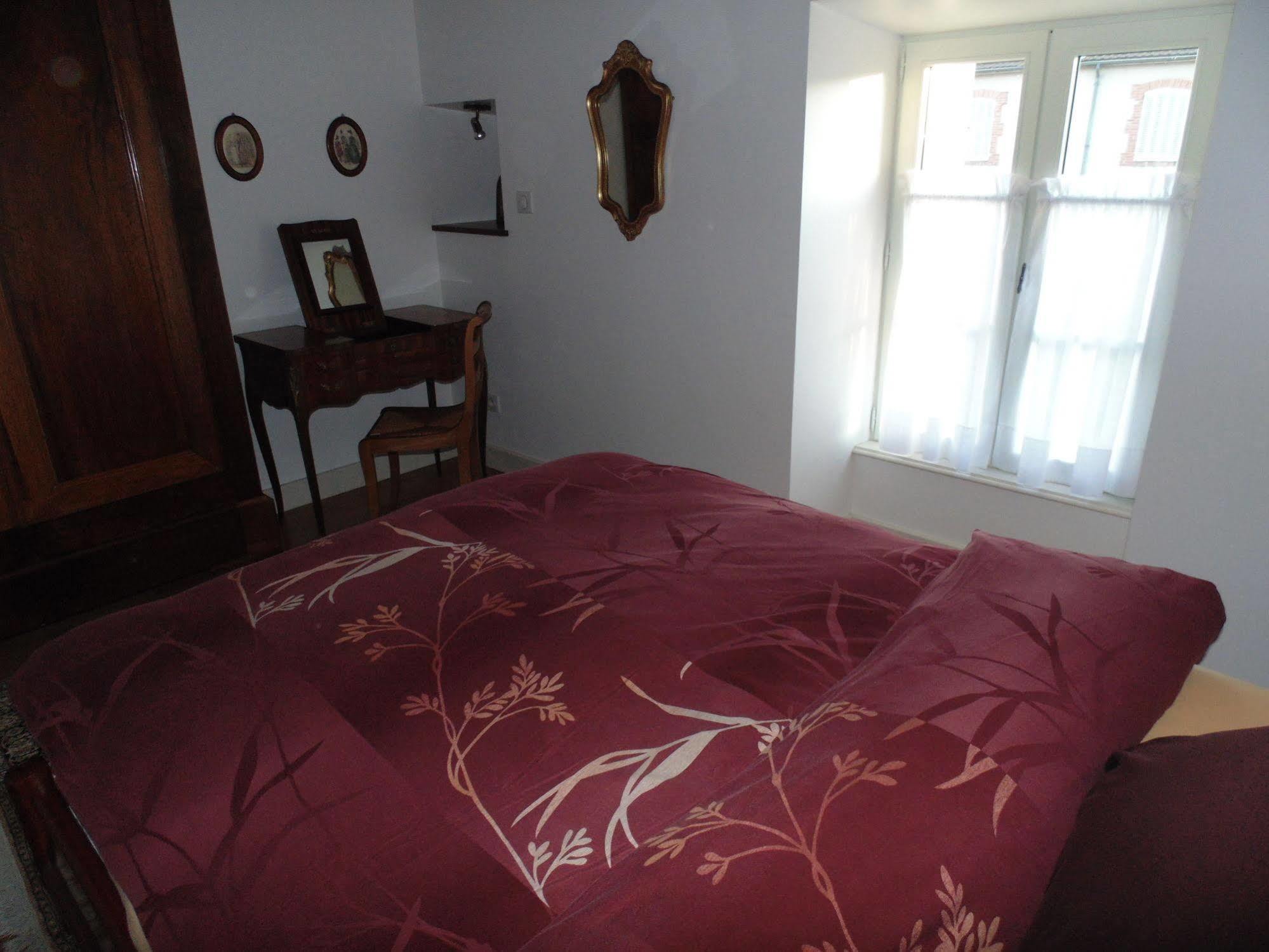 Bed and Breakfast La Promenade En Champagne Mussy-sur-Seine Esterno foto