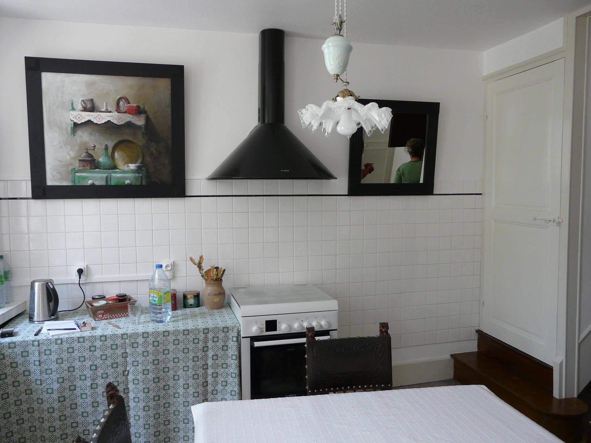 Bed and Breakfast La Promenade En Champagne Mussy-sur-Seine Esterno foto